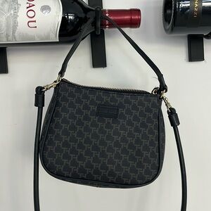 Tommy Hilfiger mini purse